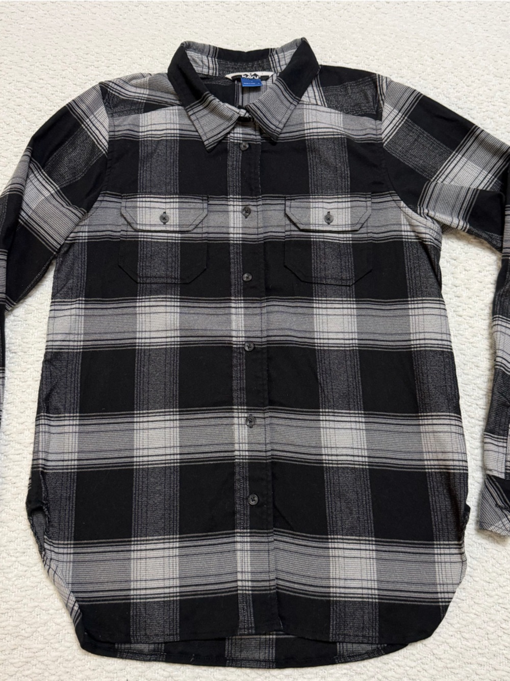 Kavu Black Plaid Flannel Long Sleeve Button Down Size Small